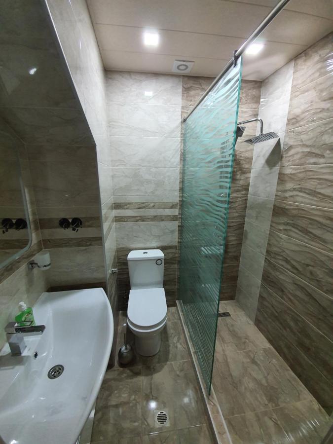 Tatev Apartments เยเรวาน ภายนอก รูปภาพ